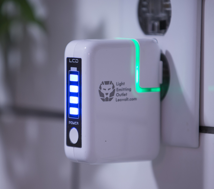 Leovolt charger with power bank